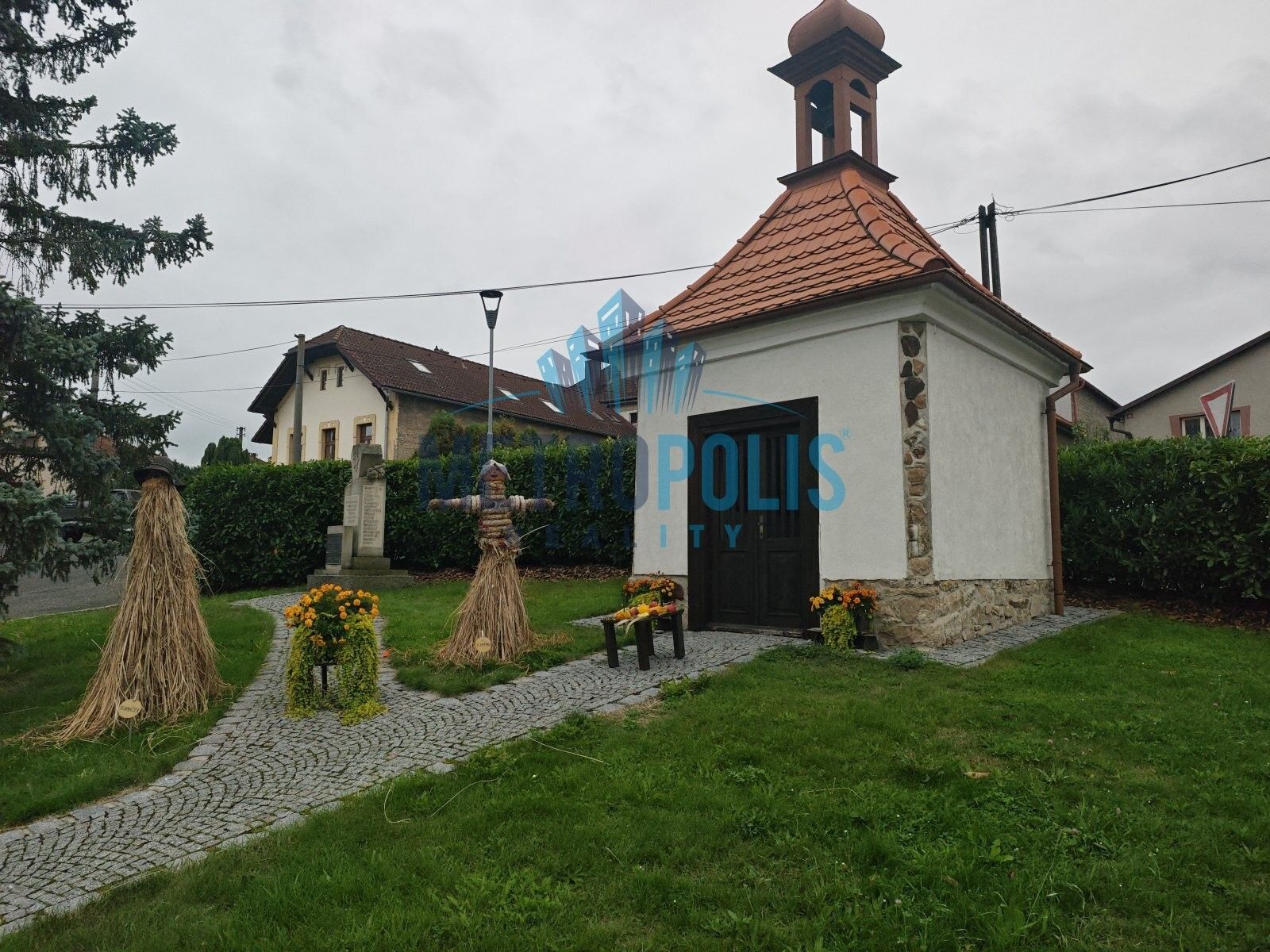 Prodej nemovitosti 280 m² - foto 11