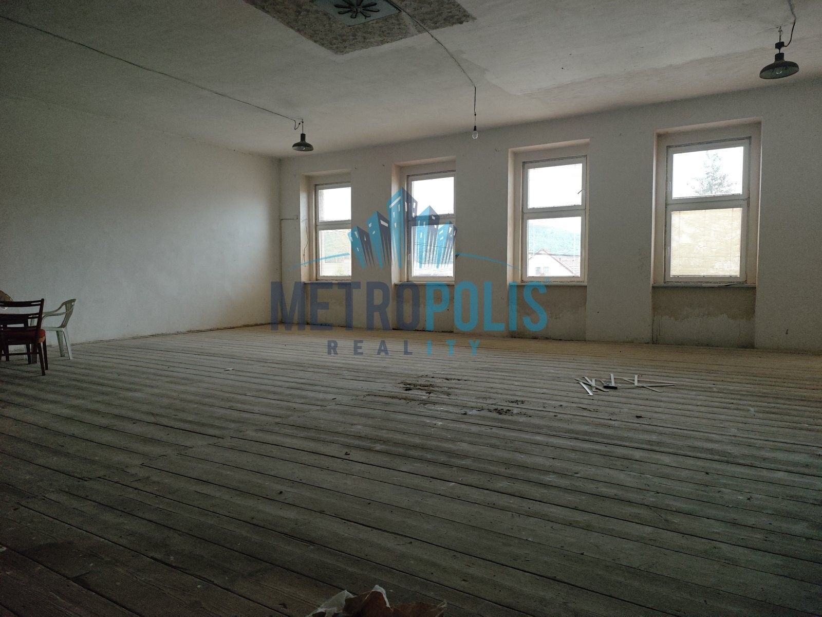 Prodej nemovitosti 280 m² - foto 19