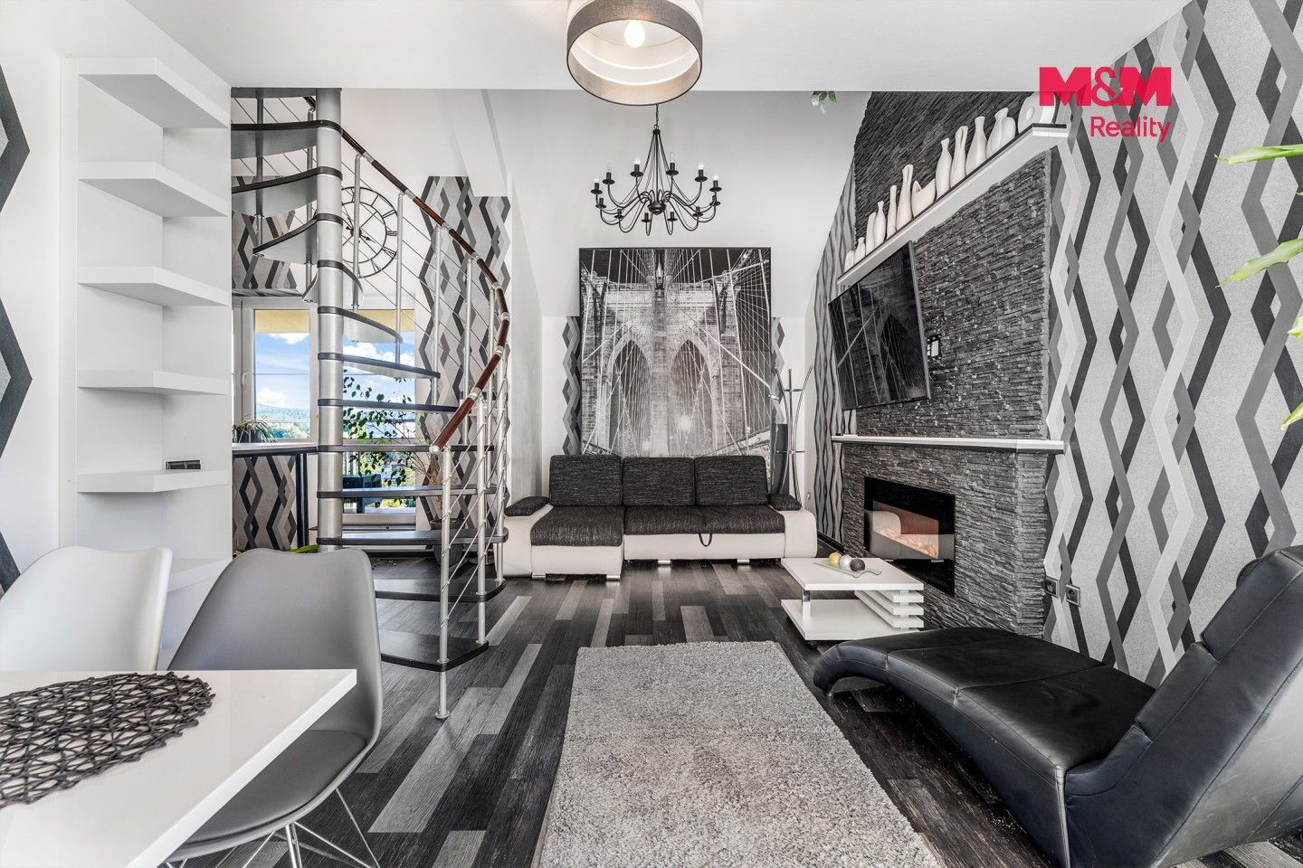 Pronájem bytu 3+kk 103 m² - foto 8