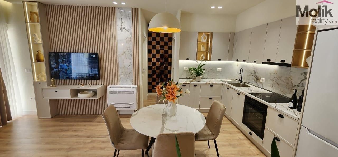 Prodej bytu 3+kk 71 m² - foto 4