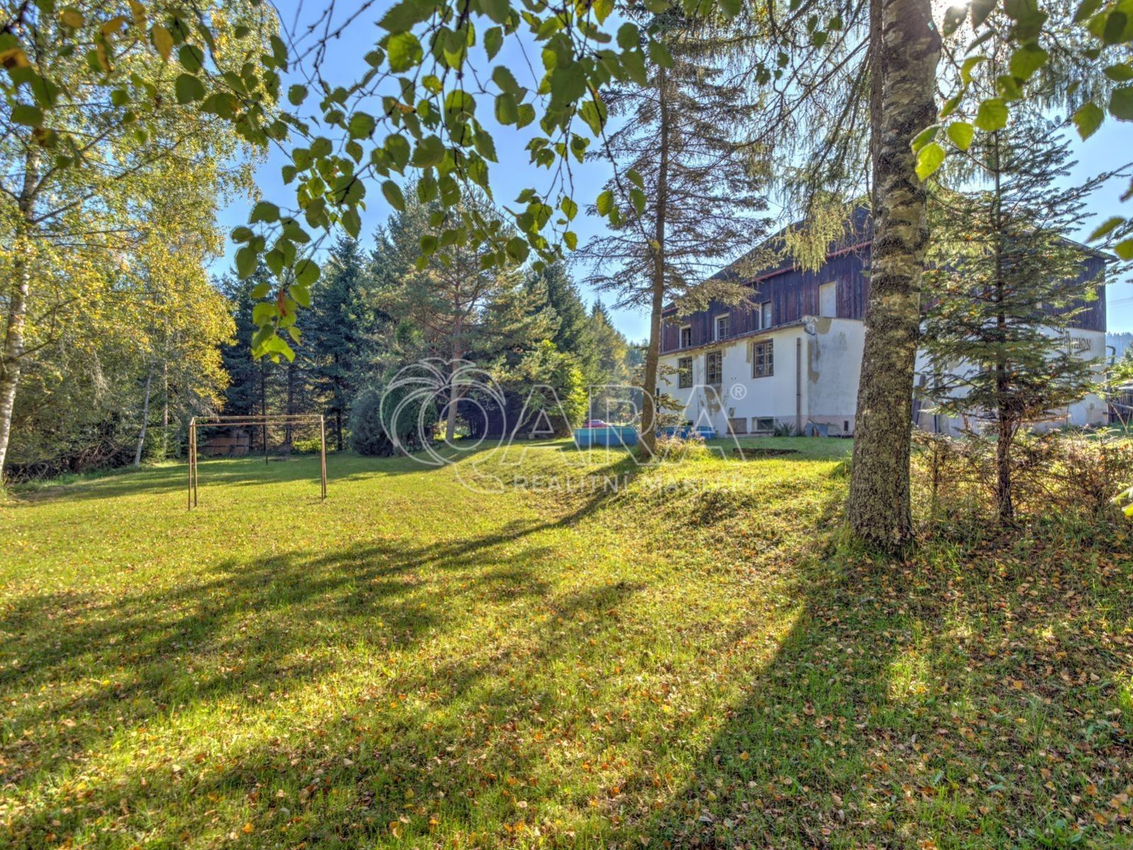 Prodej komerčního prostoru 330 m² - foto 5