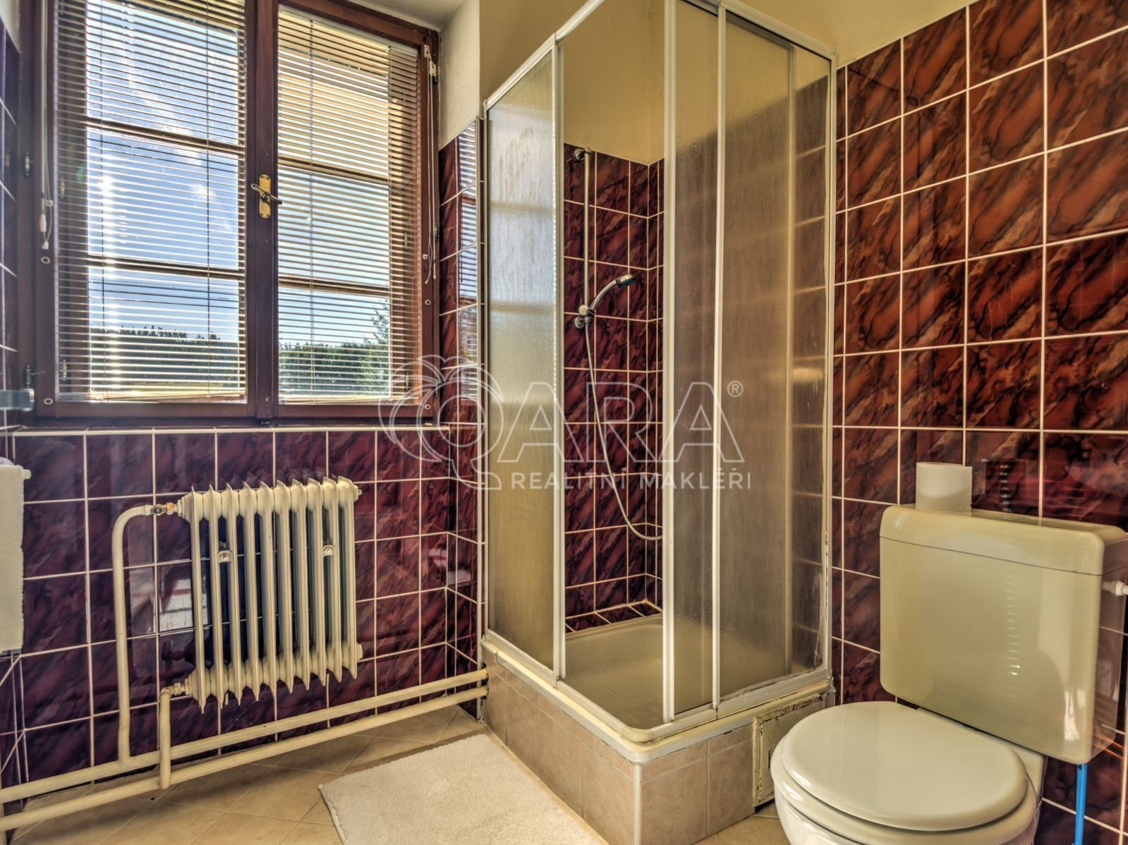Prodej komerčního prostoru 330 m² - foto 18