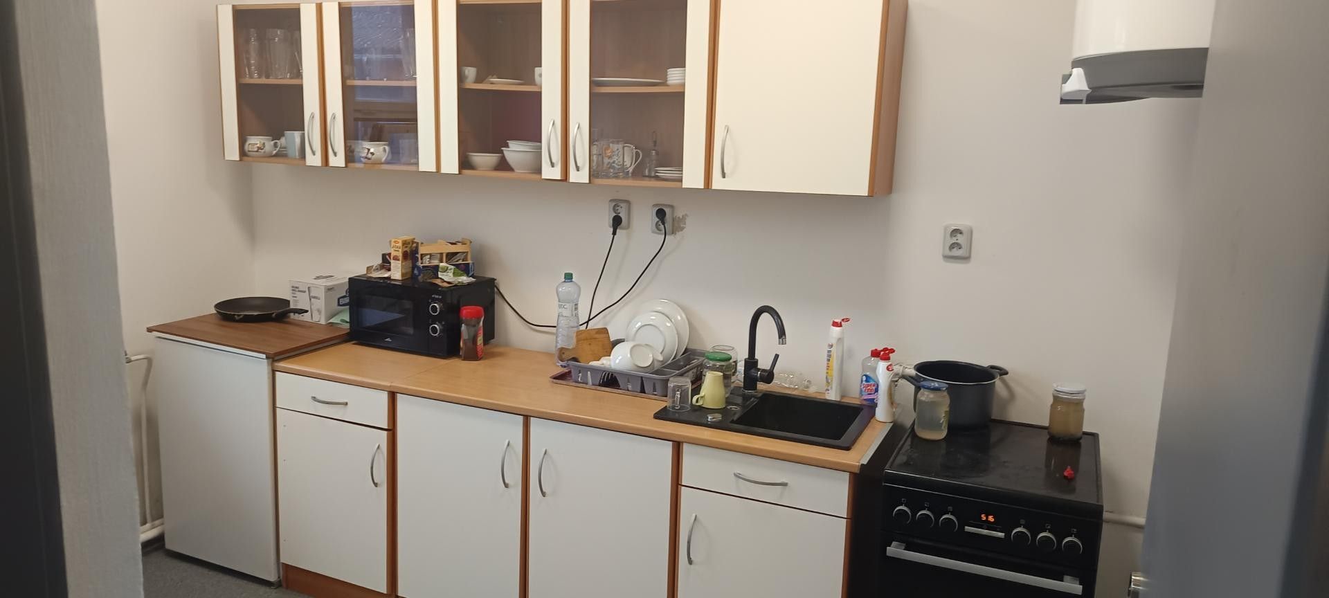 Pronájem komerčního prostoru 1240 m² - foto 6