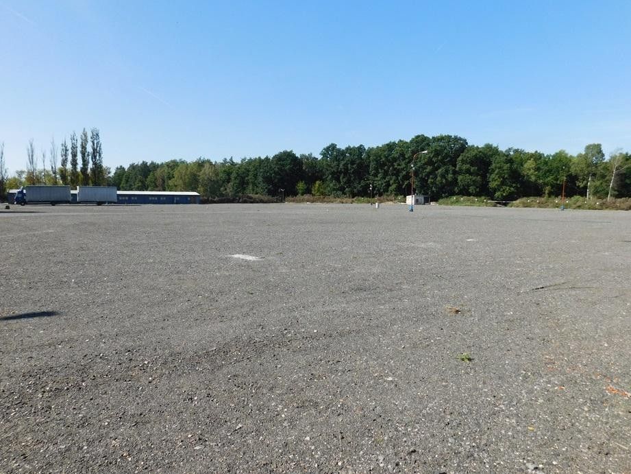 Pronájem komerčního prostoru 1240 m² - foto 13