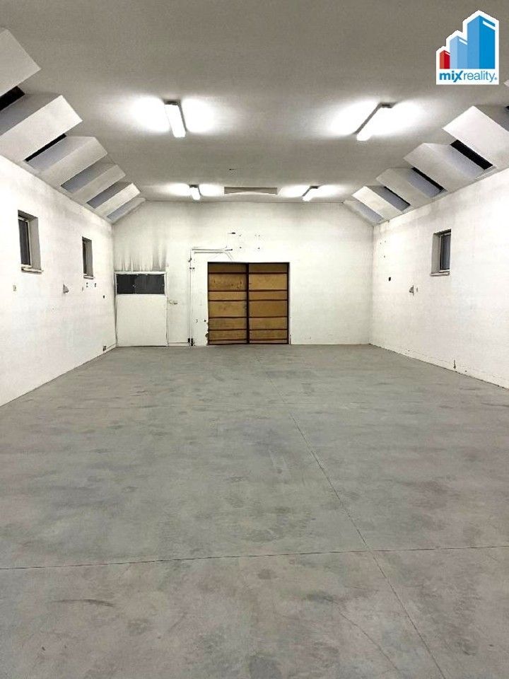 Pronájem komerčního prostoru 156 m² - foto 3