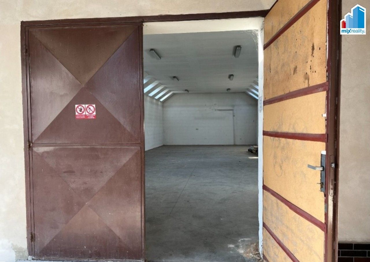 Pronájem komerčního prostoru 156 m² - foto 5