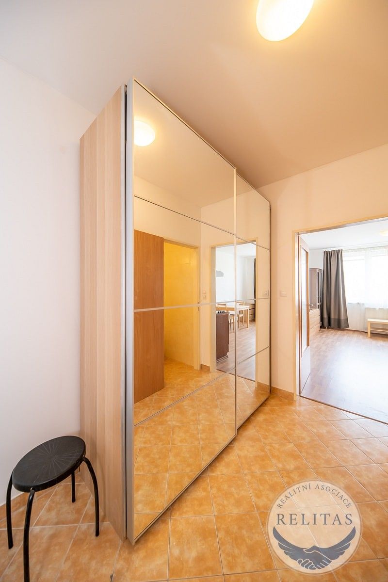 Pronájem bytu 1+kk 31 m² - foto 2