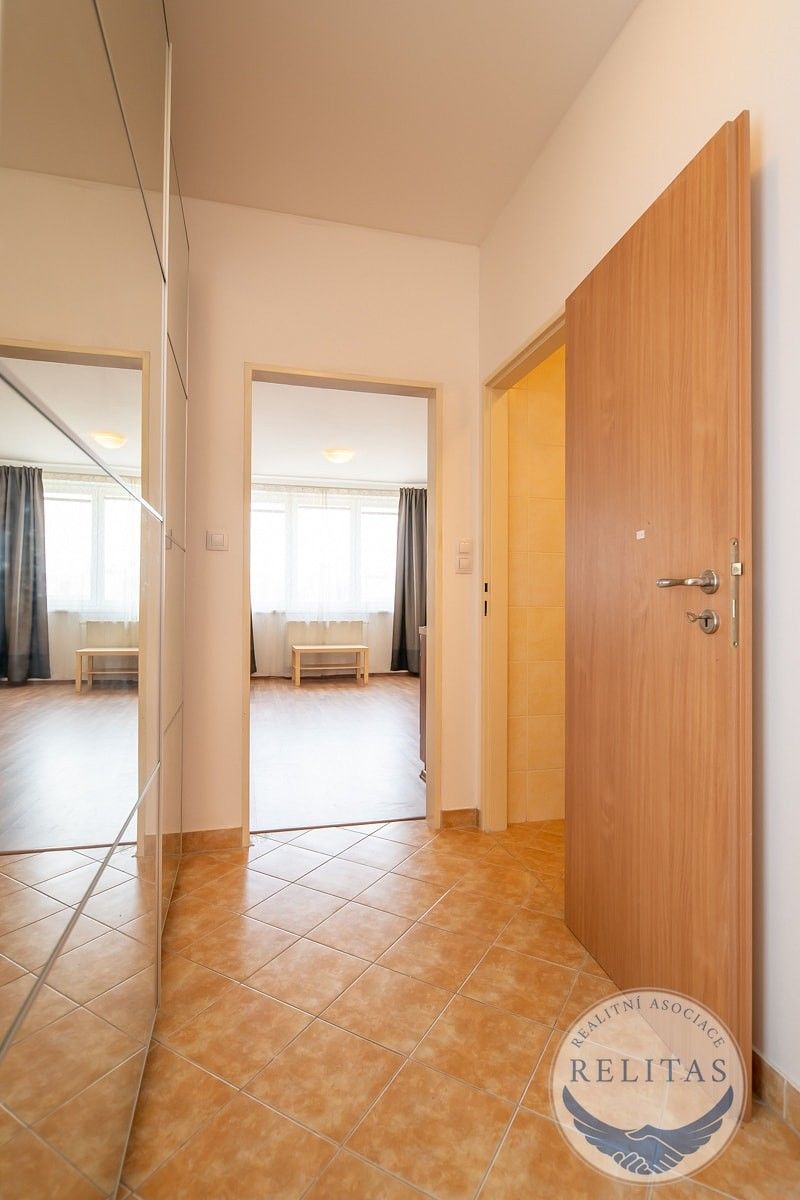 Pronájem bytu 1+kk 31 m² - foto 4