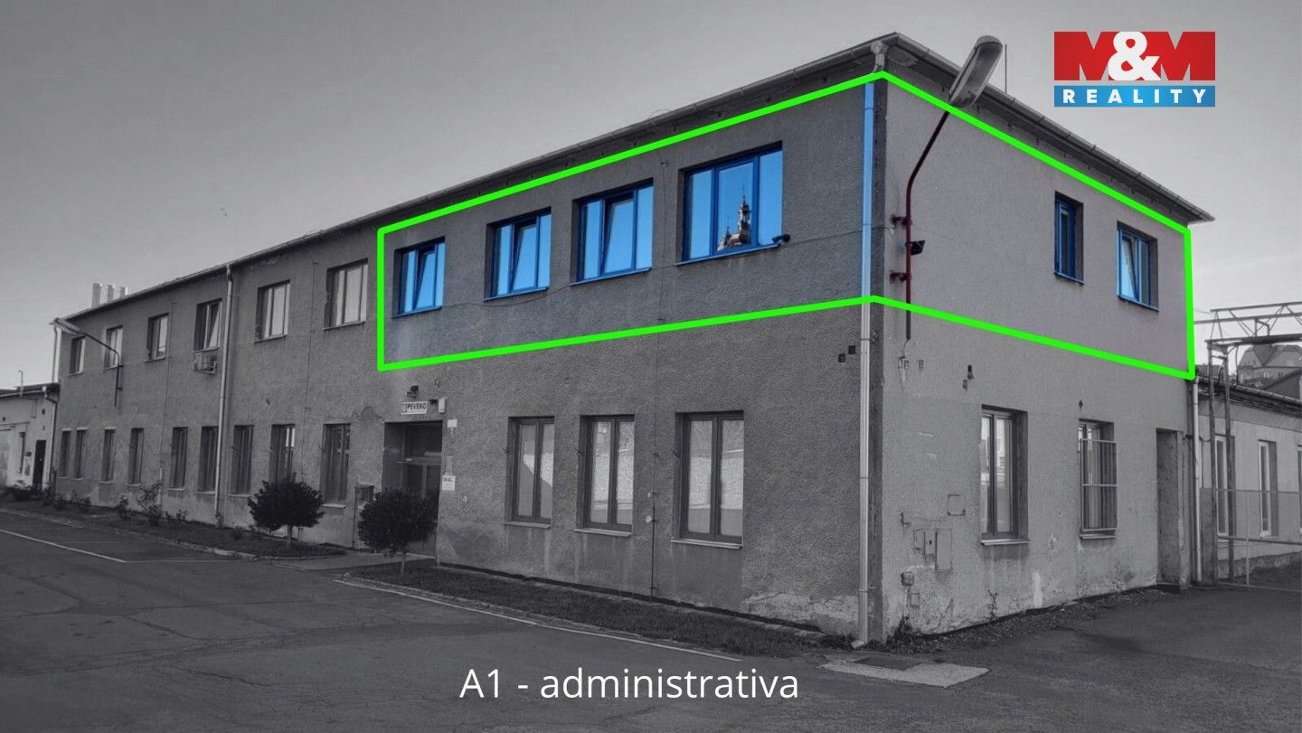 Pronájem komerčního prostoru 140 m² - foto 7