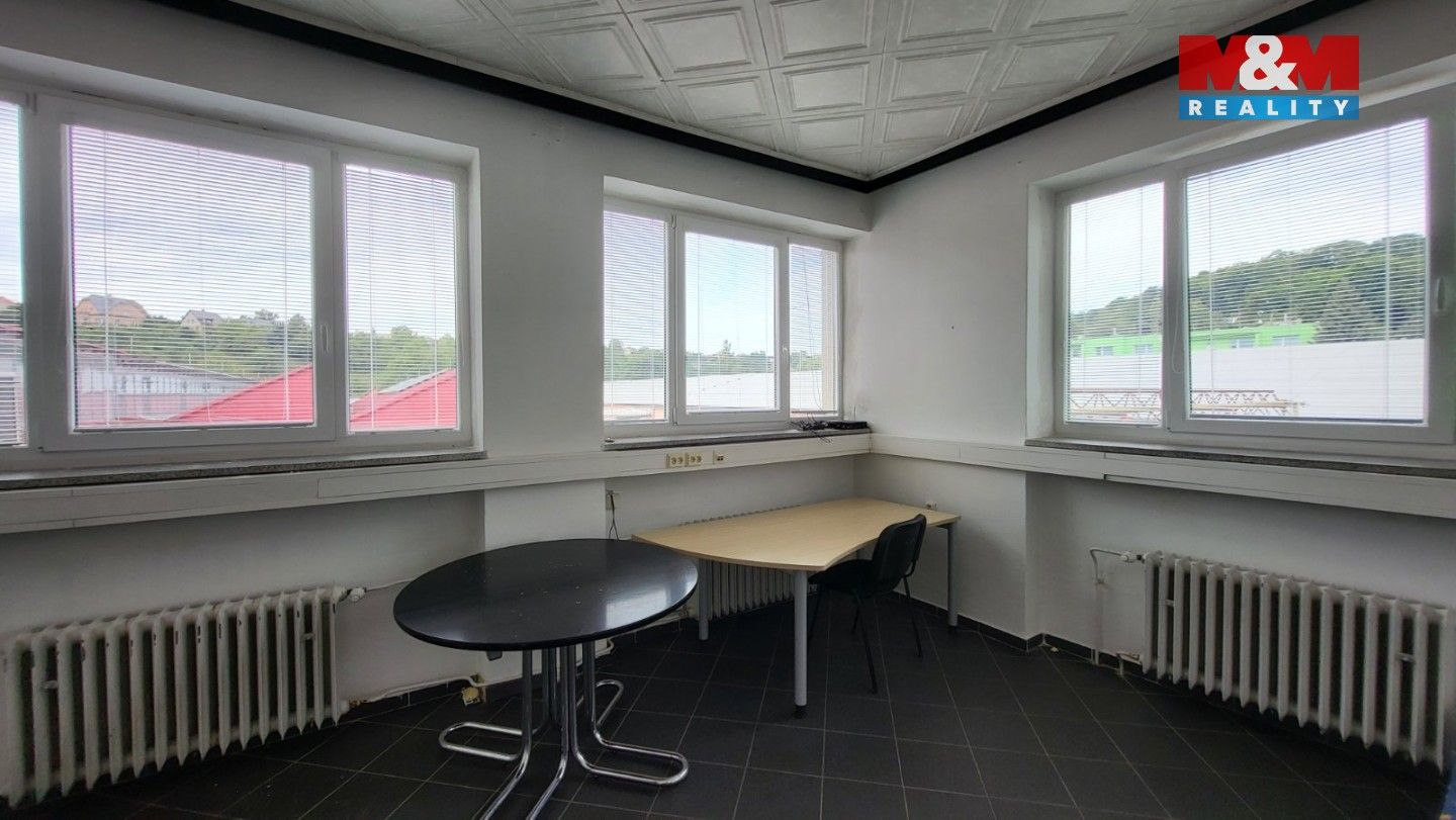 Pronájem komerčního prostoru 140 m² - foto 11