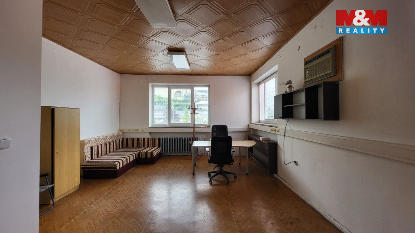 Pronájem komerčního prostoru 140 m² - foto 24