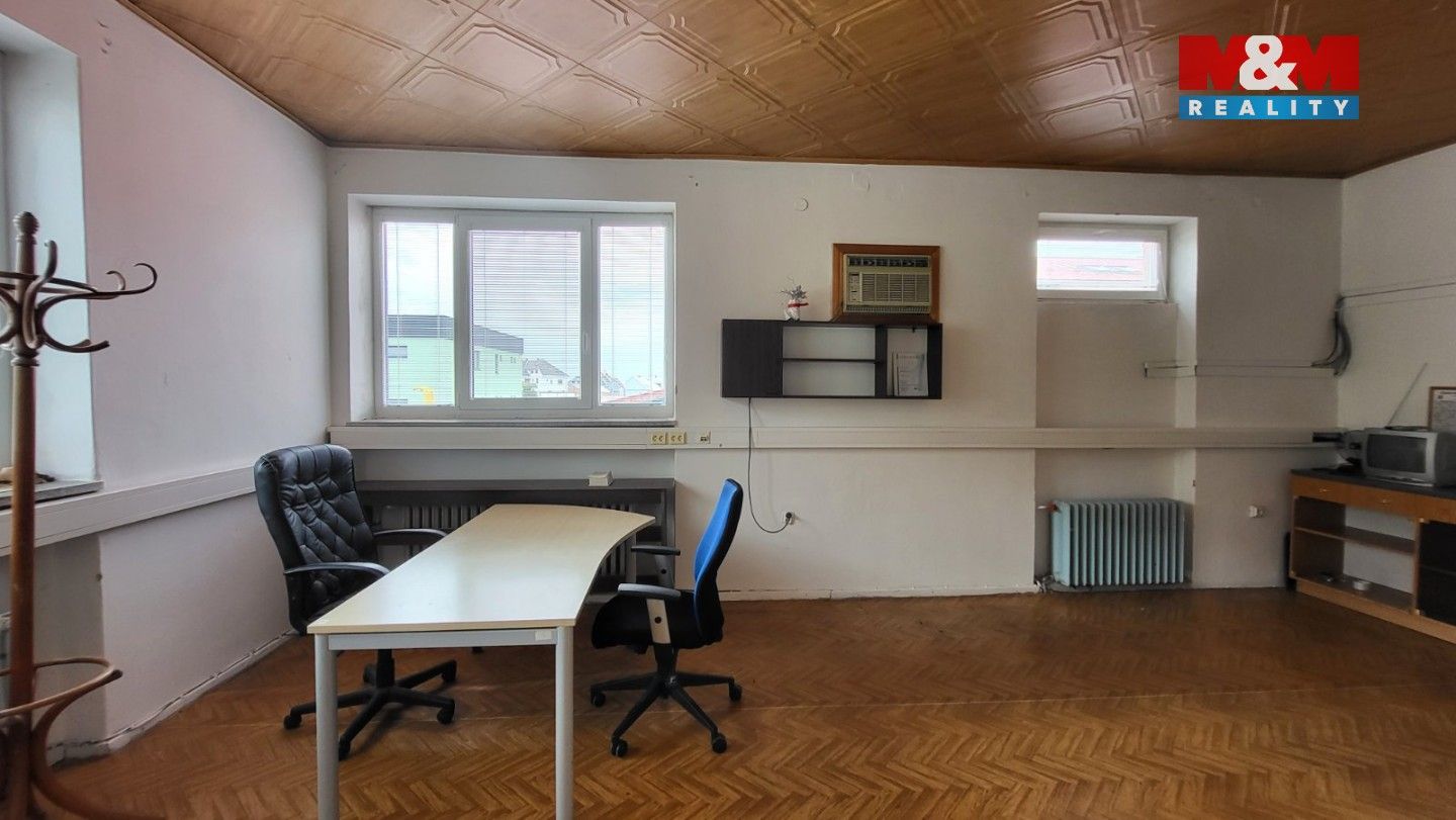 Pronájem komerčního prostoru 140 m² - foto 18