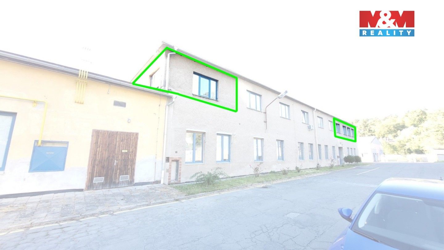 Pronájem komerčního prostoru 140 m² - foto 32