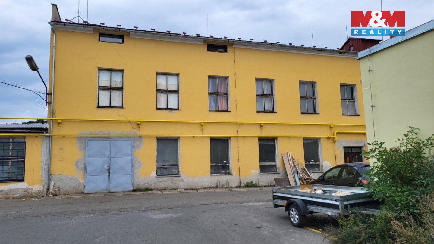 Pronájem komerčního prostoru 140 m² - foto 33