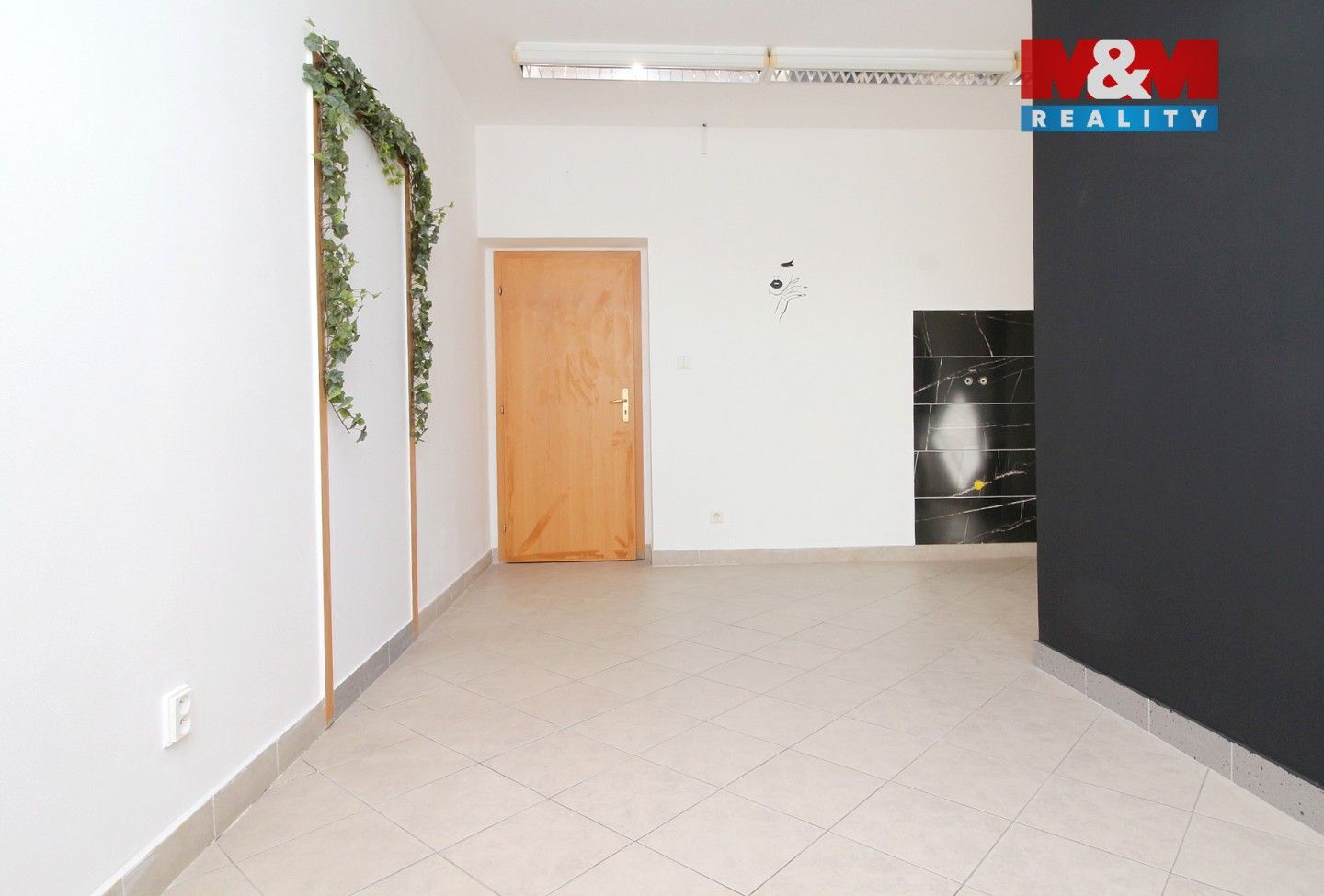 Pronájem komerčního prostoru 24 m² - foto 3