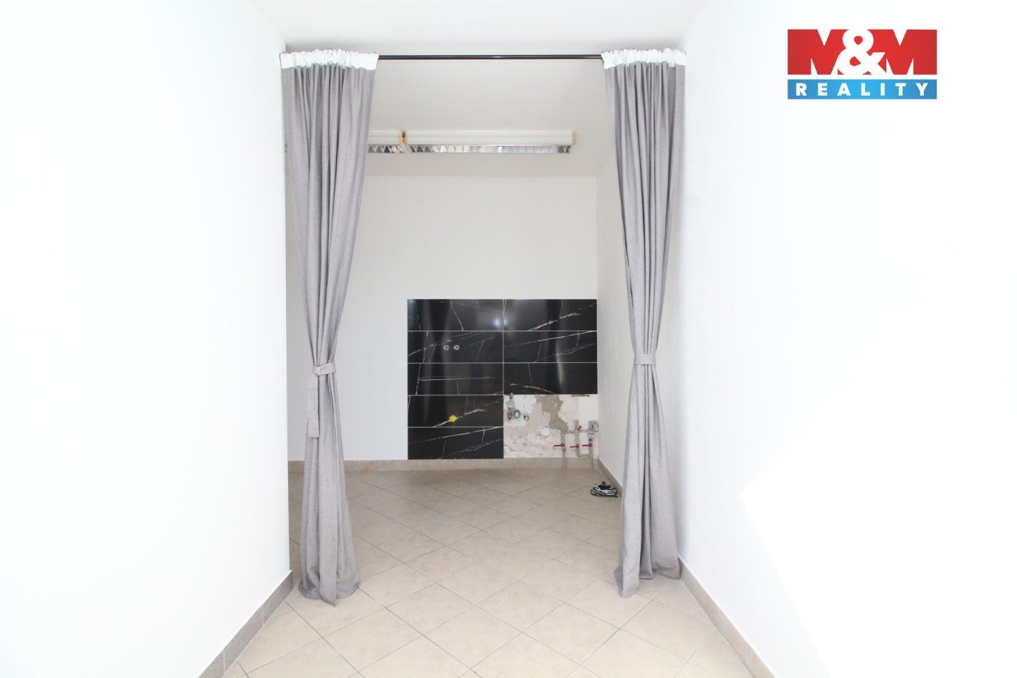 Pronájem komerčního prostoru 24 m² - foto 6