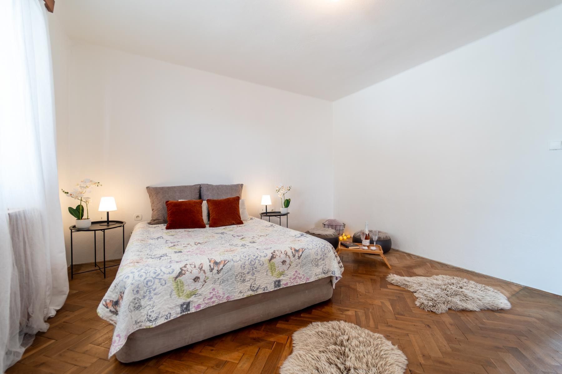 Prodej nemovitosti 160 m² - foto 5