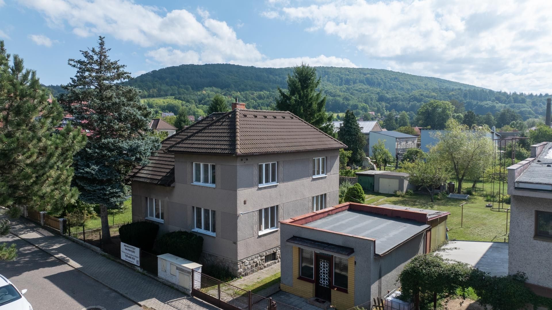 Prodej nemovitosti 160 m² - foto 24