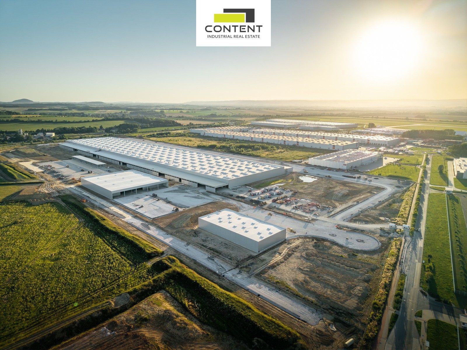 Pronájem komerčního prostoru 10500 m² - foto 8