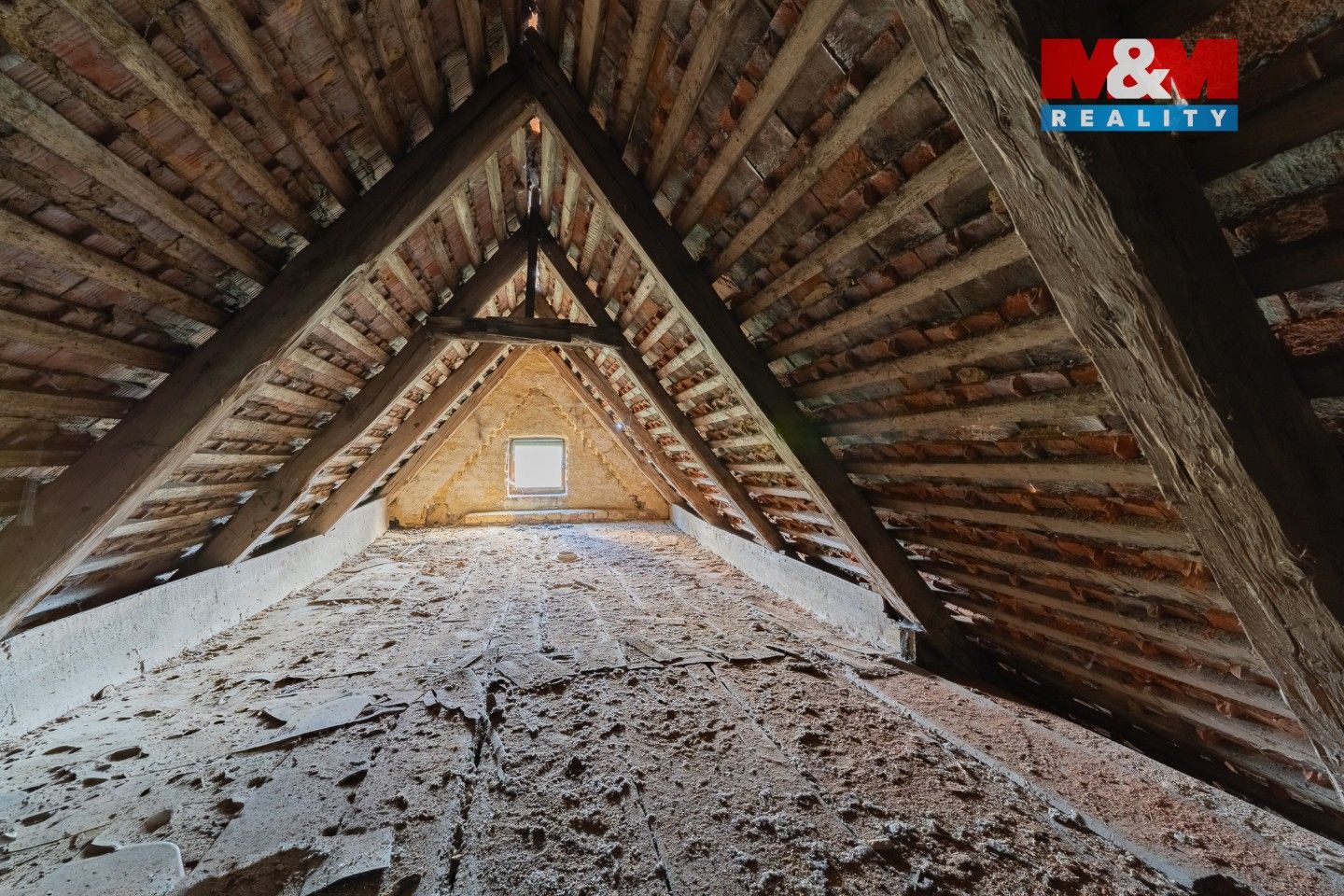 Prodej nemovitosti 818 m² - foto 19