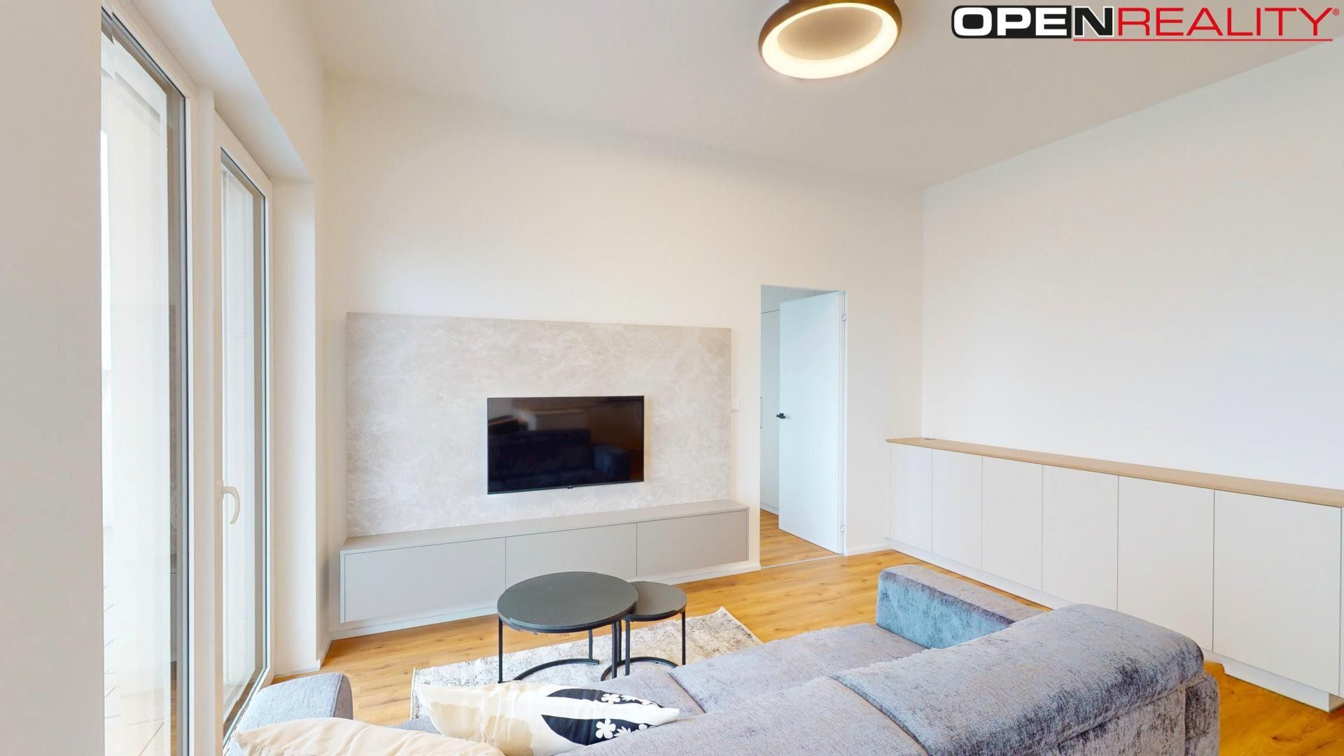 Pronájem bytu 2+kk 72 m² - foto 4