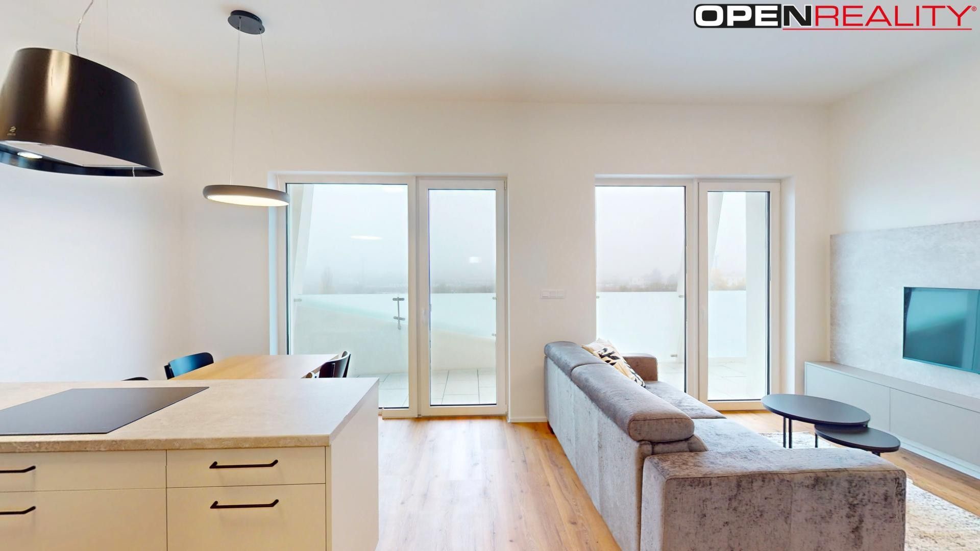 Pronájem bytu 2+kk 72 m² - foto 8