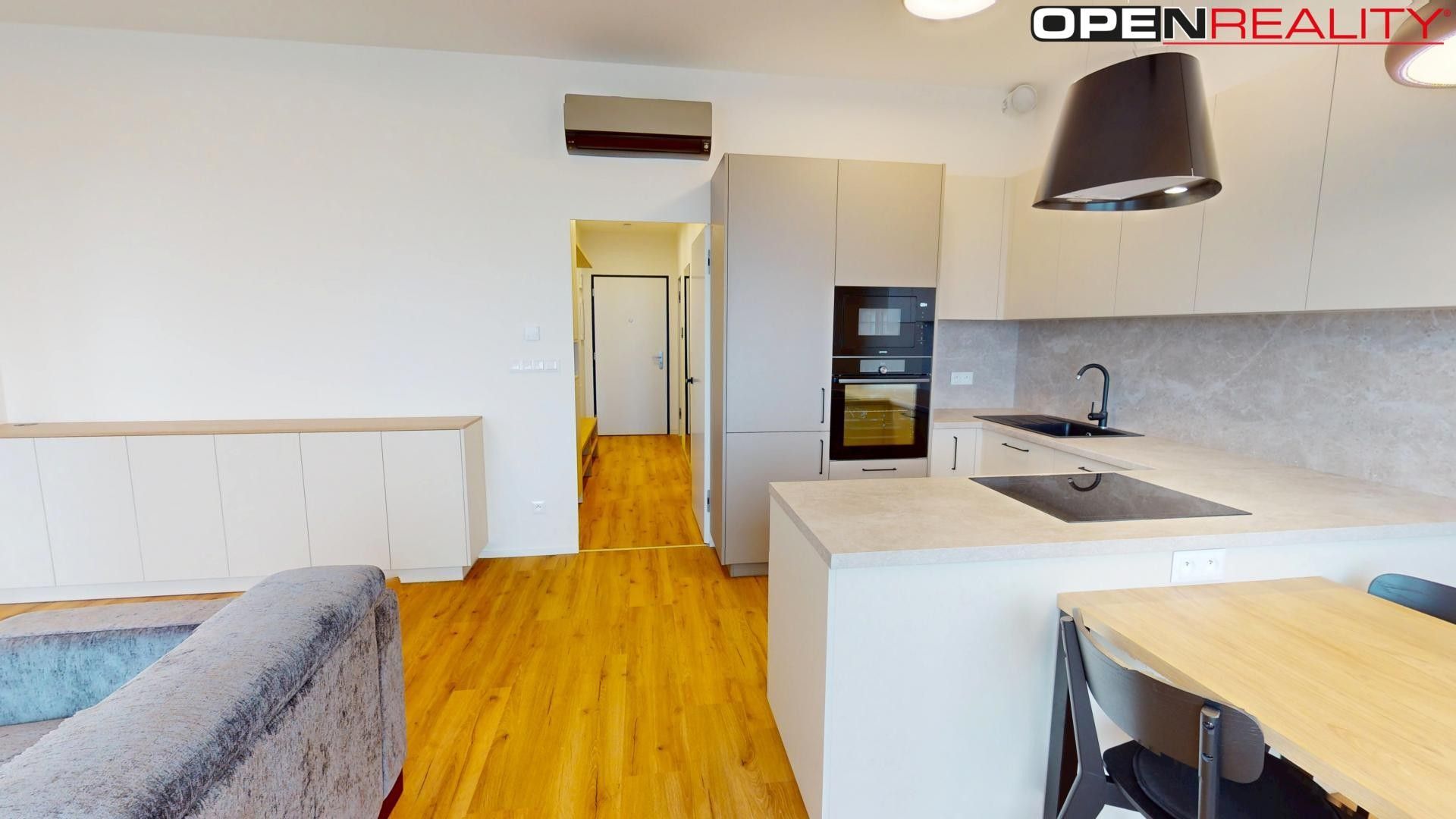 Pronájem bytu 2+kk 72 m² - foto 5