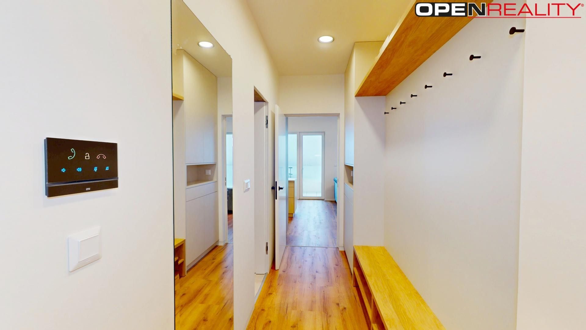 Pronájem bytu 2+kk 72 m² - foto 13