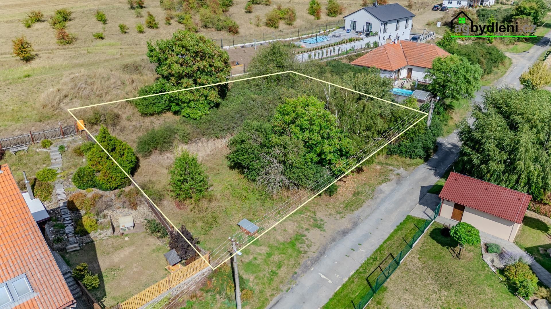 Prodej pozemku 1110 m² - foto 2