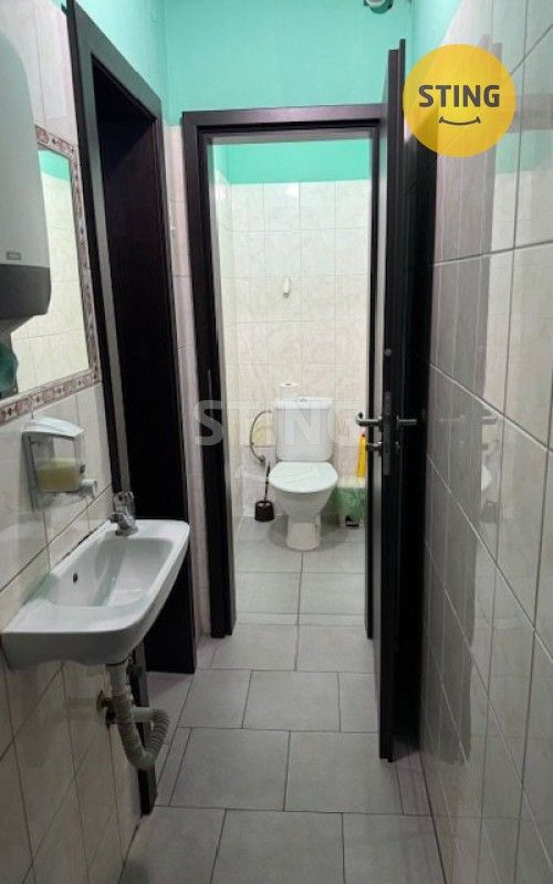 Prodej komerčního prostoru 1400 m² - foto 36