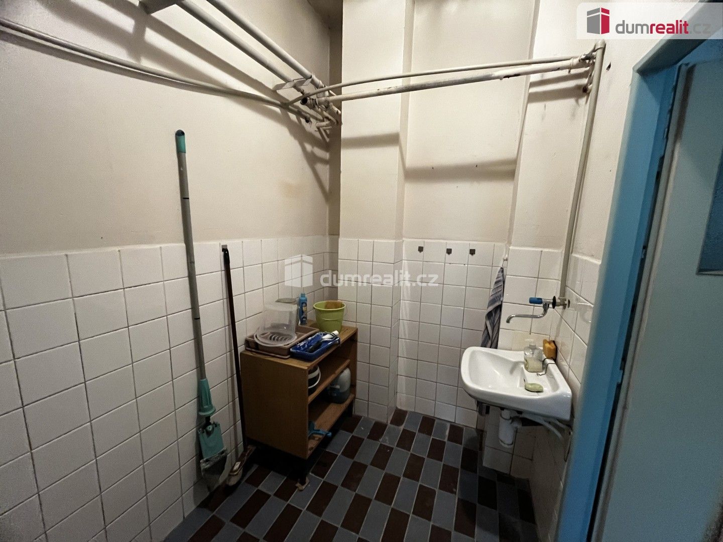 Pronájem komerčního prostoru 223 m² - foto 15