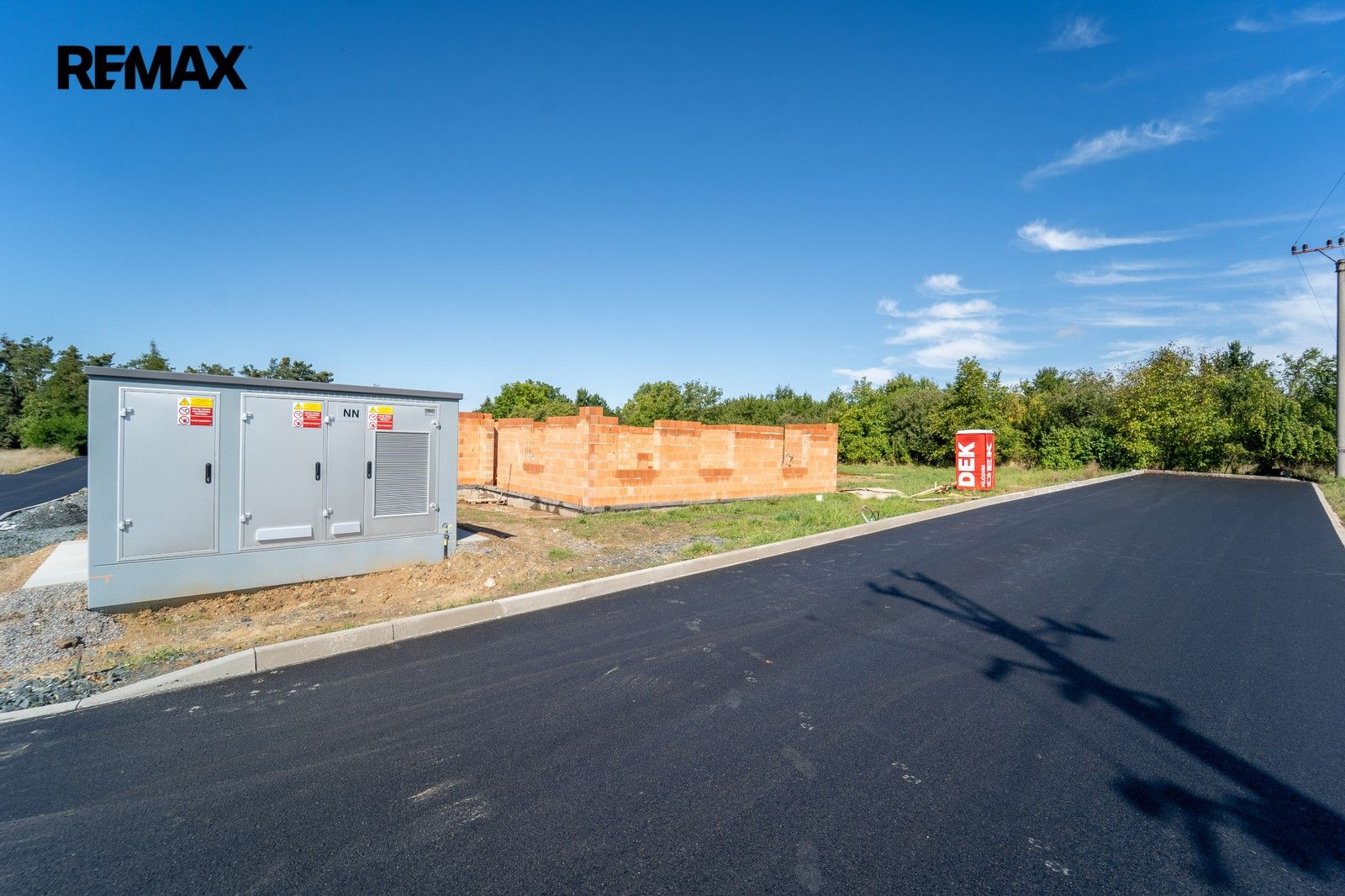 Prodej pozemku 879 m² - foto 4