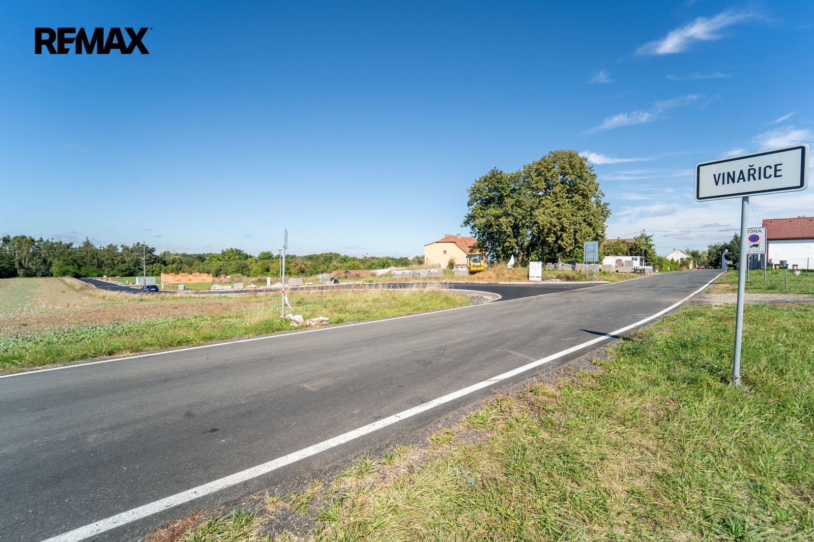 Prodej pozemku 879 m² - foto 9
