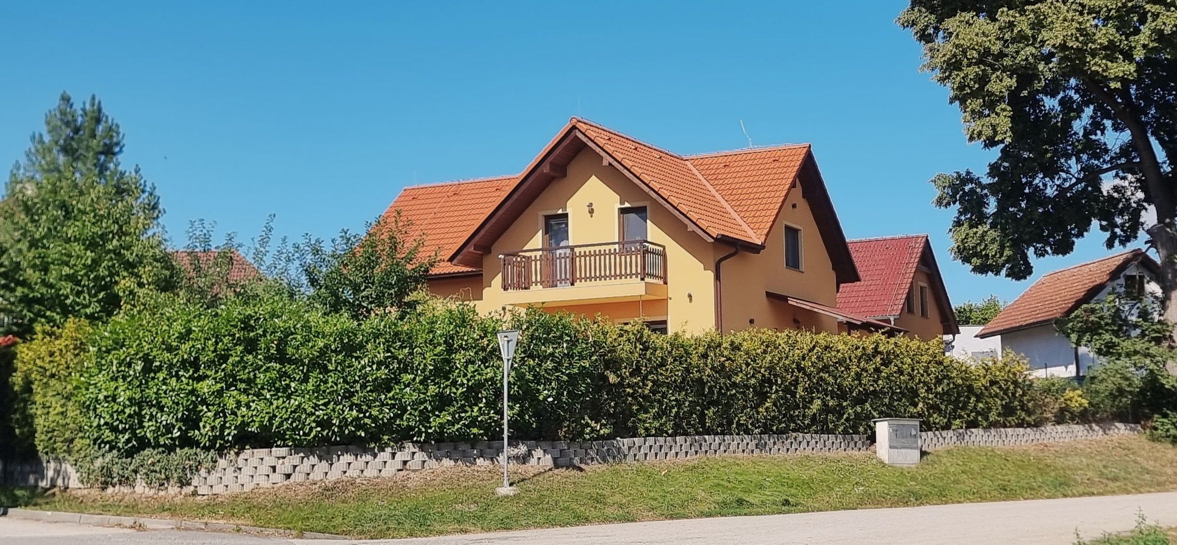 Prodej domu 250 m² - foto 1