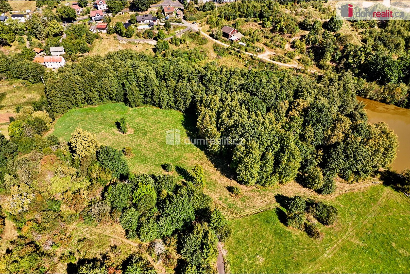 Prodej pozemku 21419 m² - foto 1