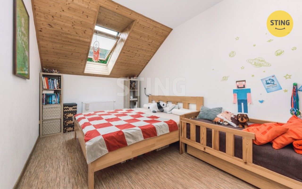 Prodej nemovitosti 300 m² - foto 10