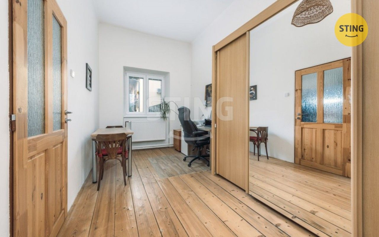 Prodej nemovitosti 300 m² - foto 16