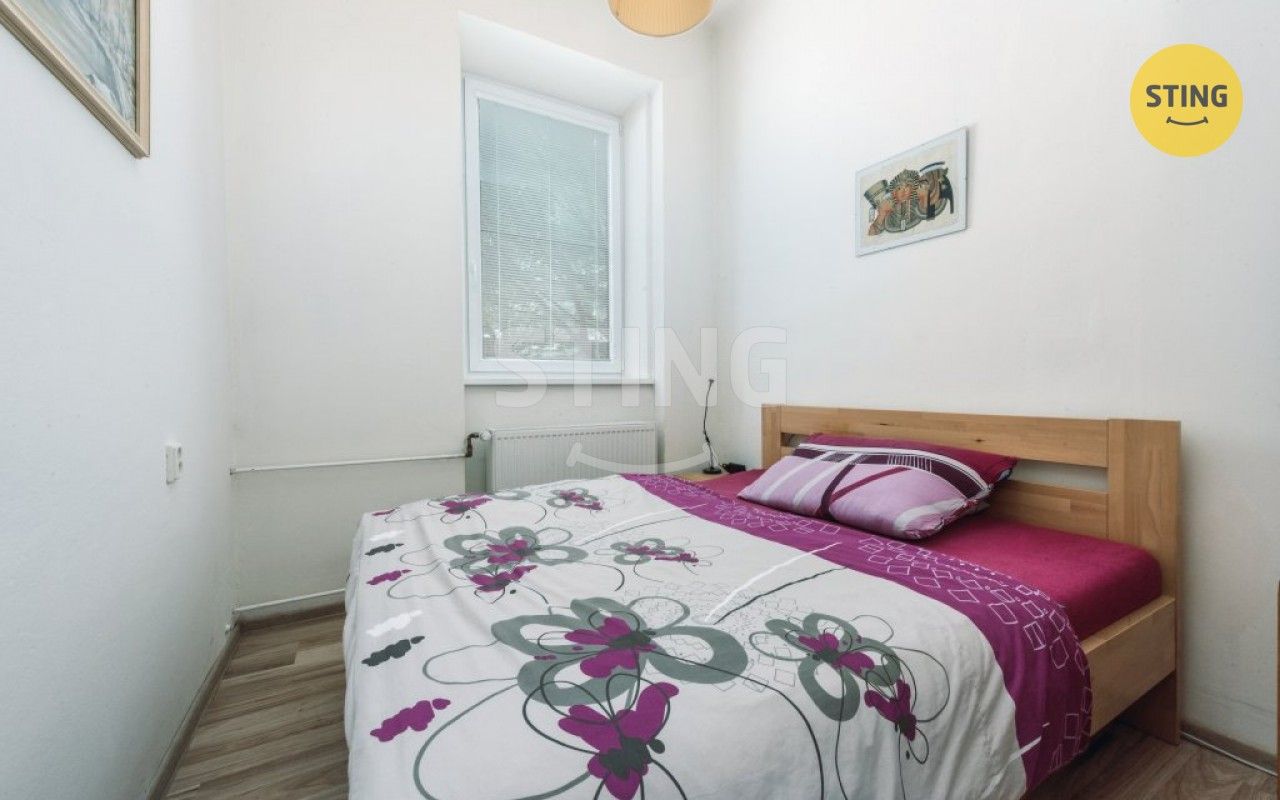 Prodej nemovitosti 300 m² - foto 19