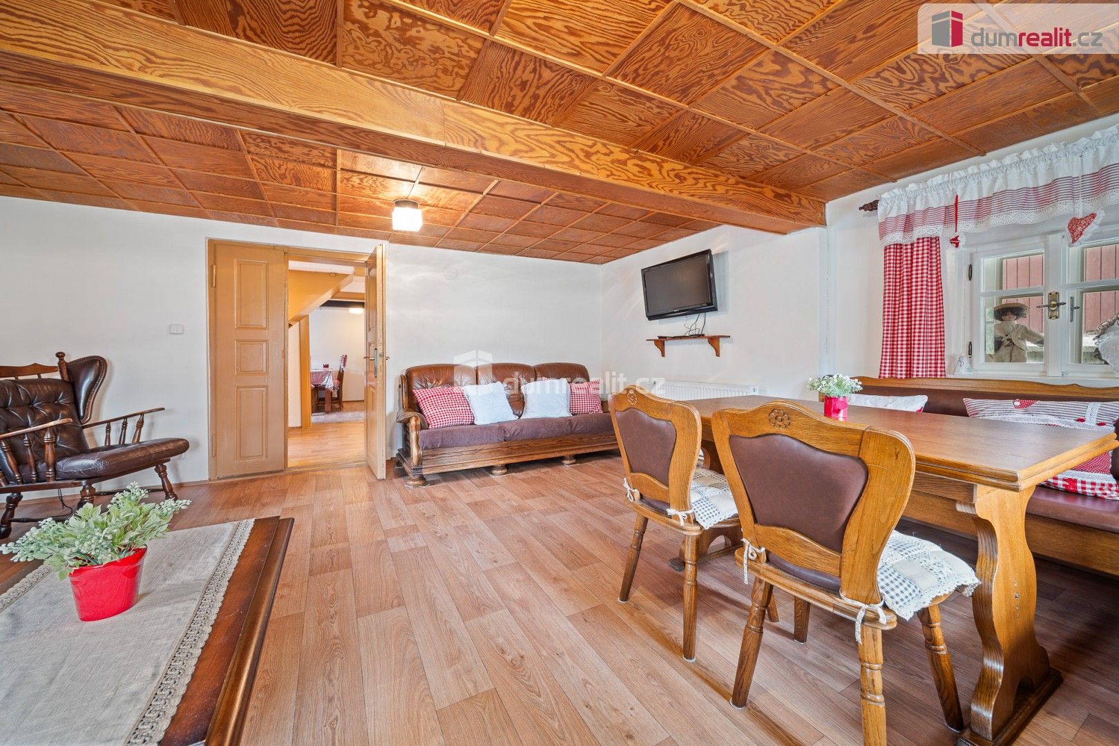 Prodej domu 460 m² - foto 5