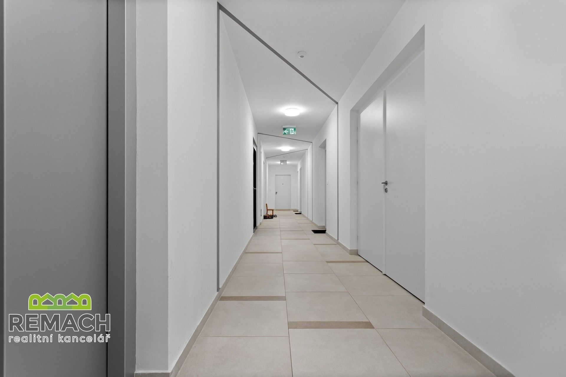 Pronájem bytu 2+kk 60 m² - foto 16