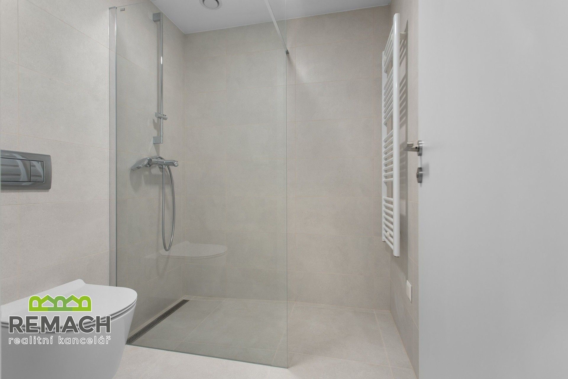 Pronájem bytu 2+kk 60 m² - foto 9