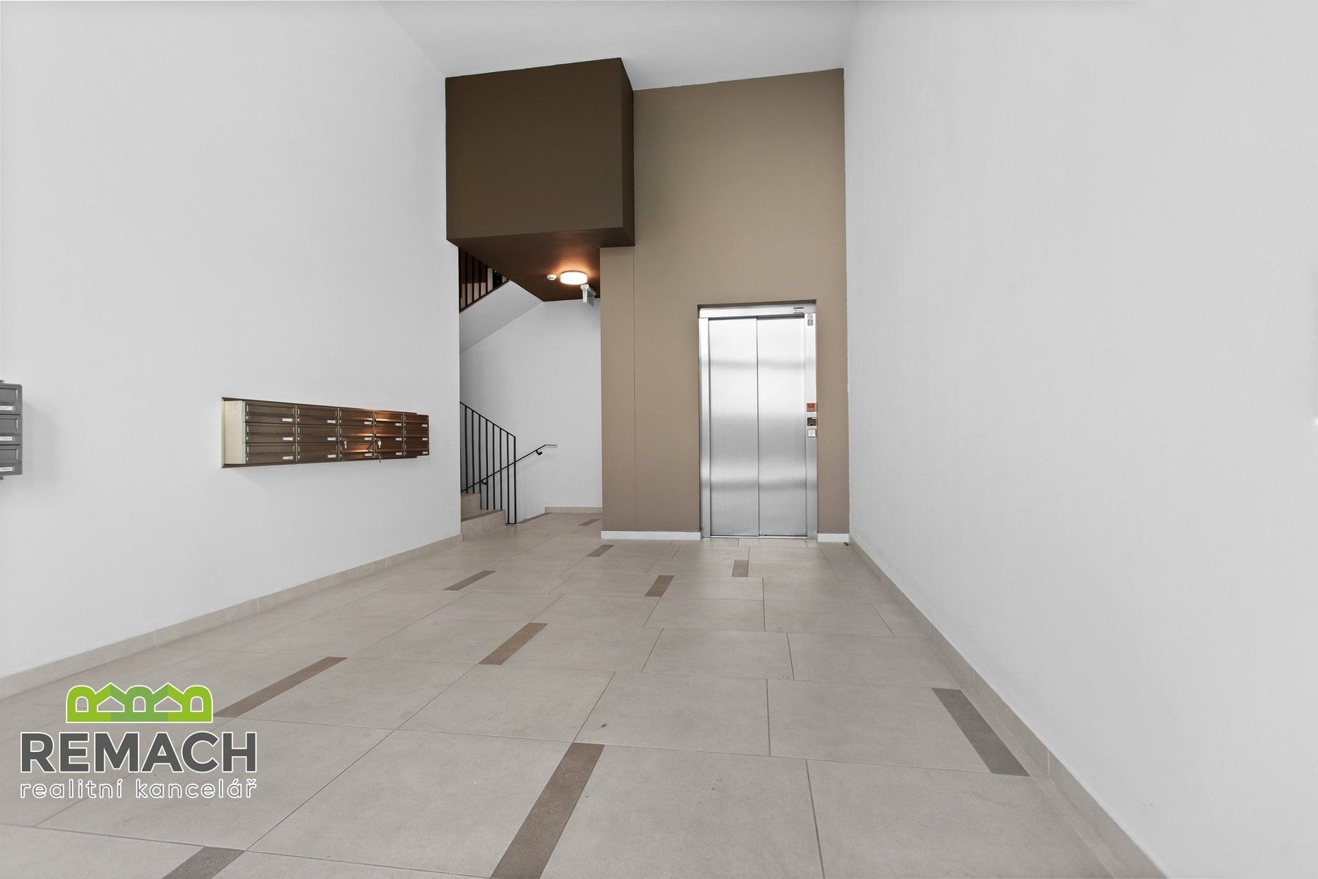 Pronájem bytu 2+kk 60 m² - foto 22