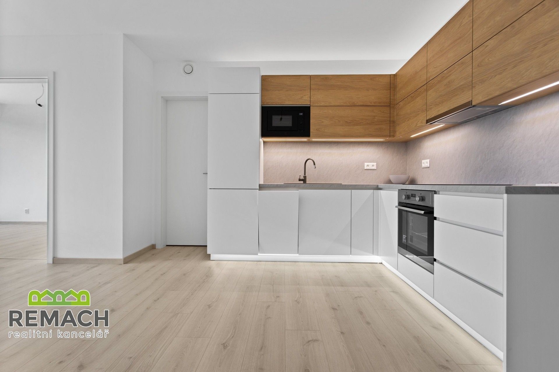 Pronájem bytu 2+kk 60 m² - foto 17