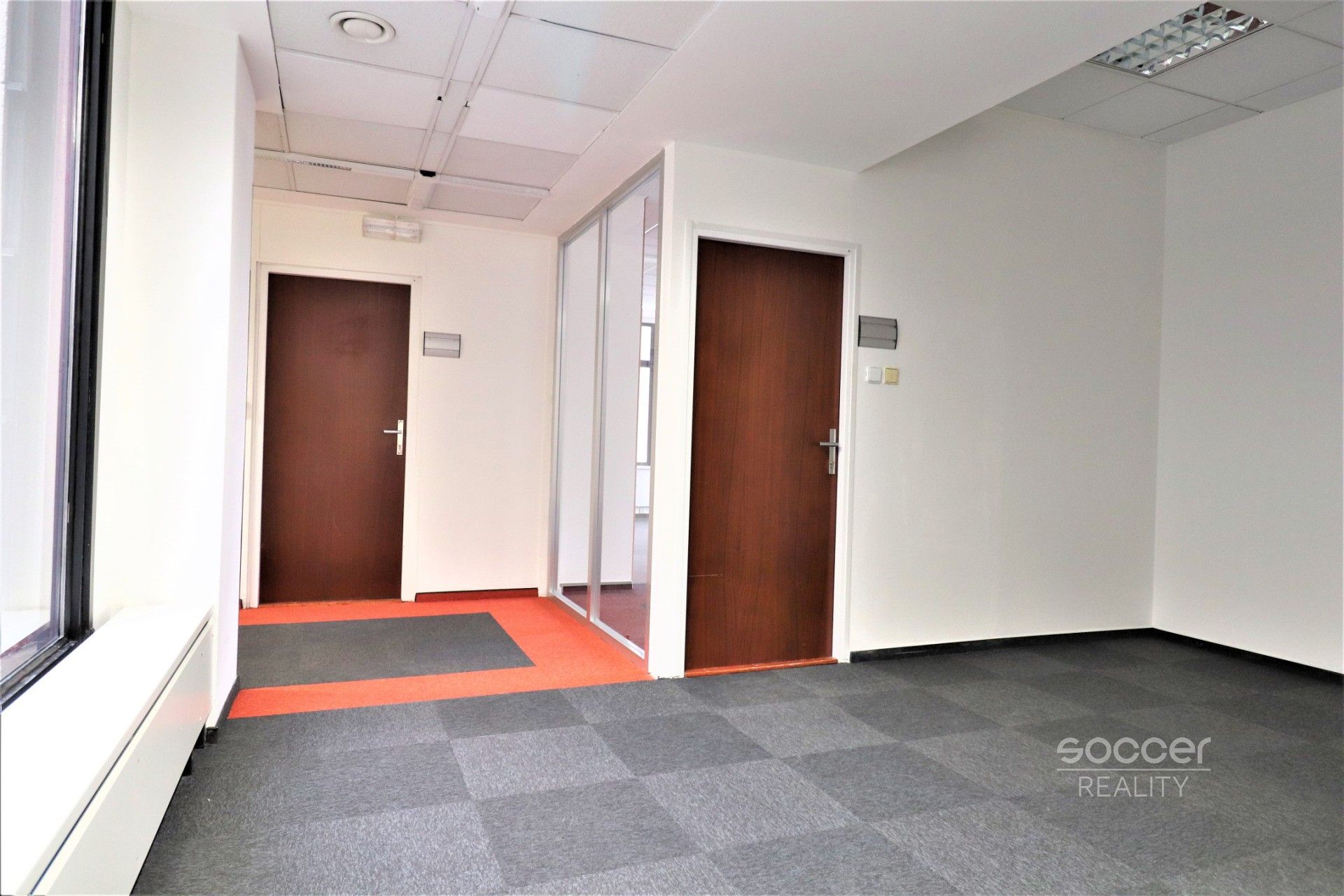 Pronájem komerčního prostoru 66 m² - foto 8