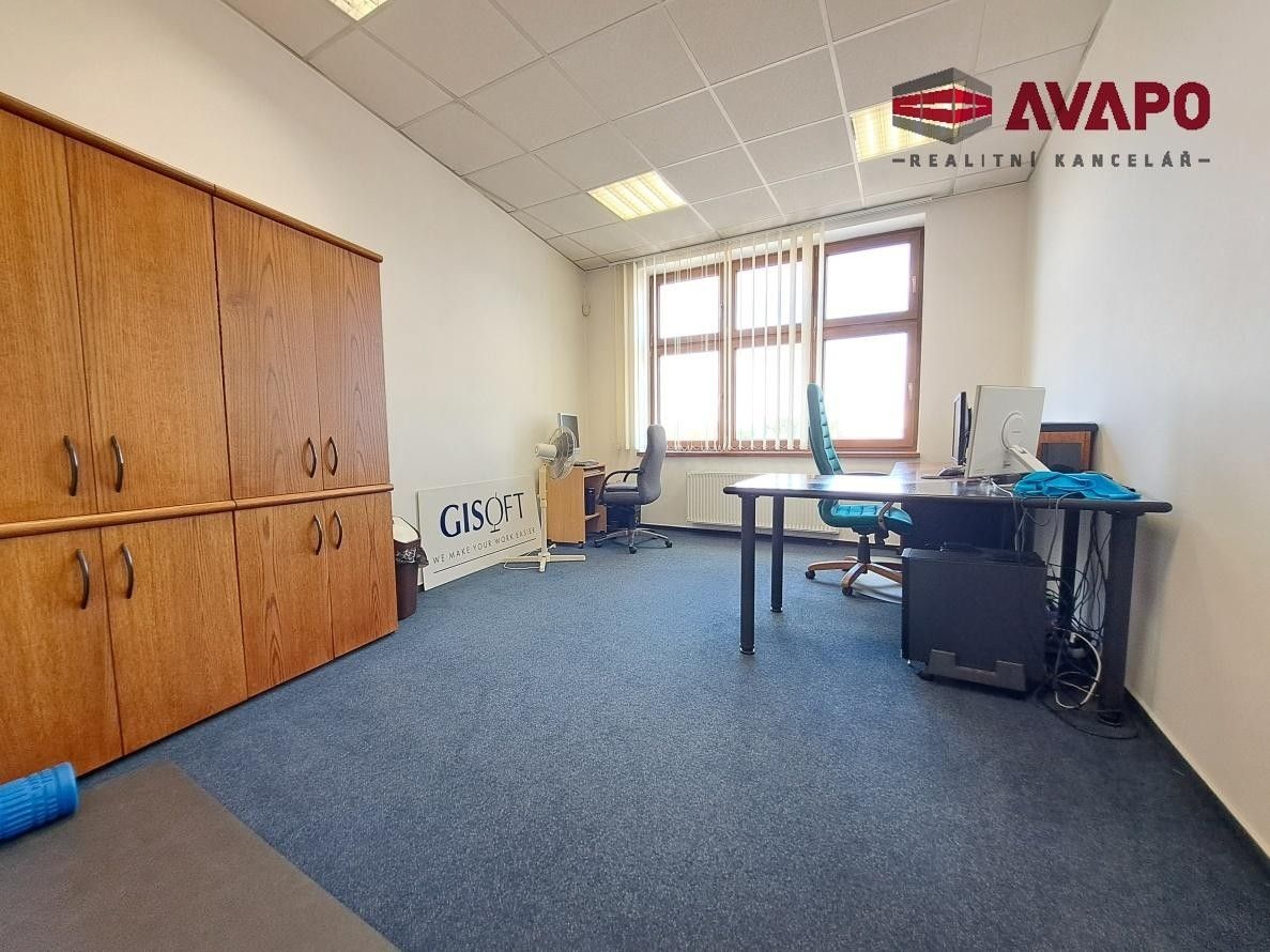 Pronájem komerčního prostoru 78 m² - foto 6