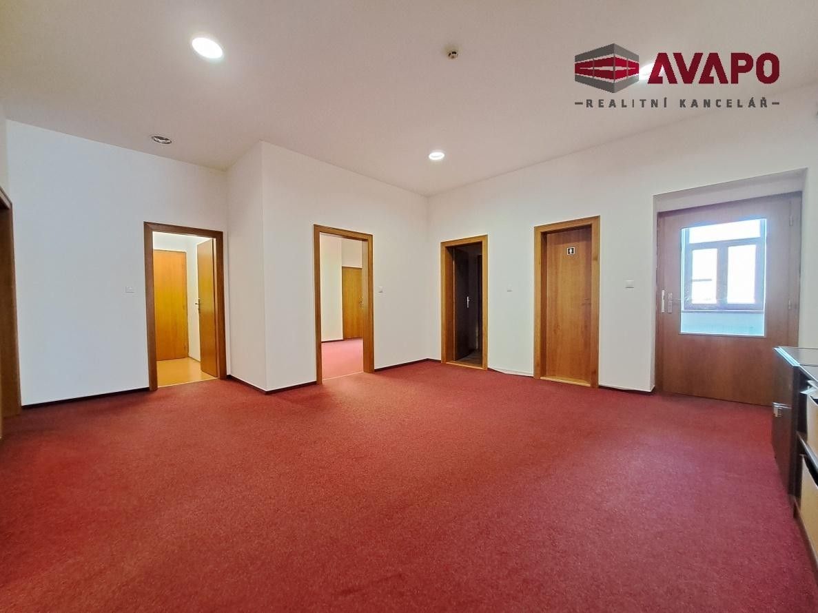 Pronájem komerčního prostoru 78 m² - foto 10