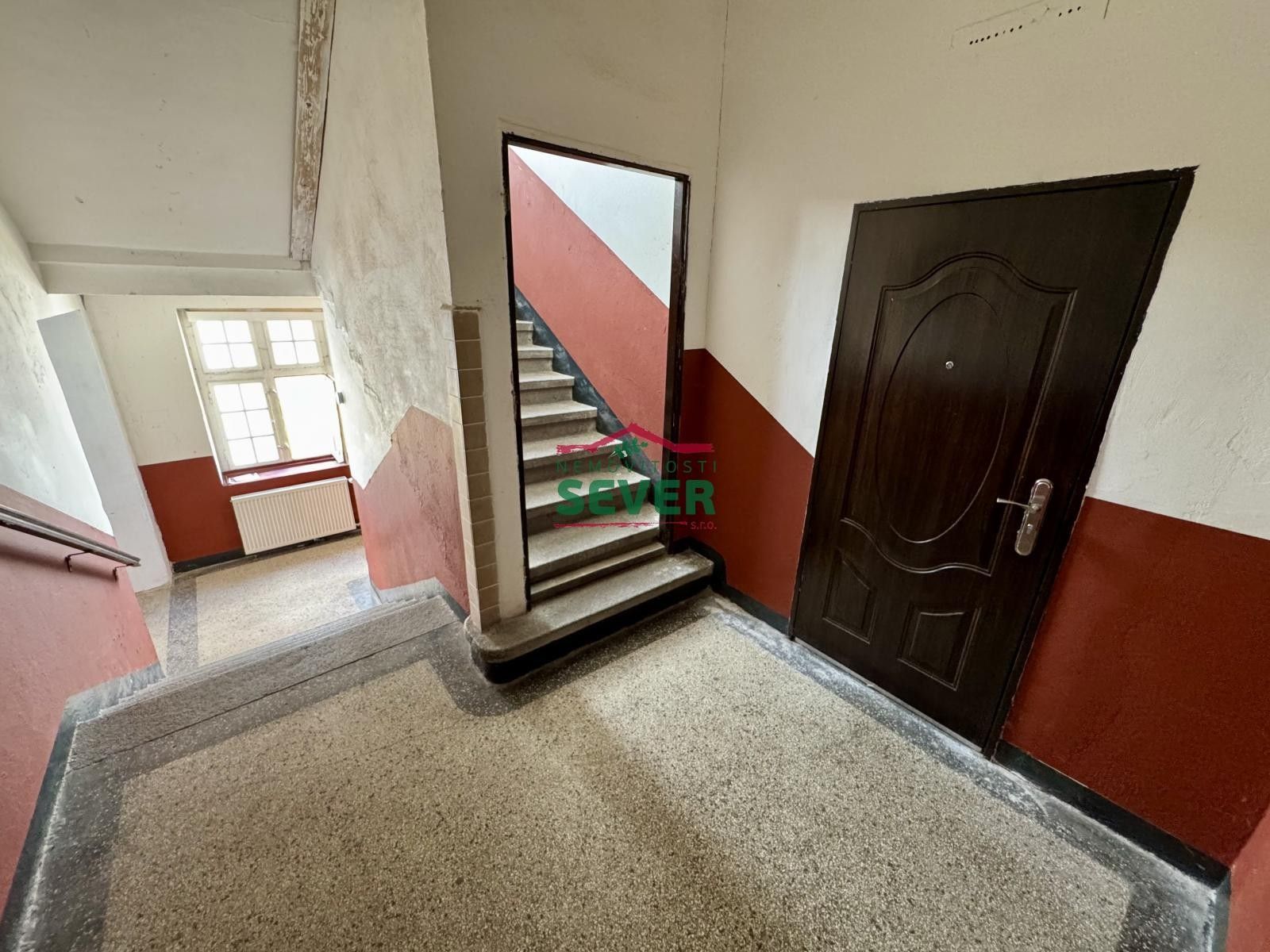 Prodej nemovitosti 450 m² - foto 10