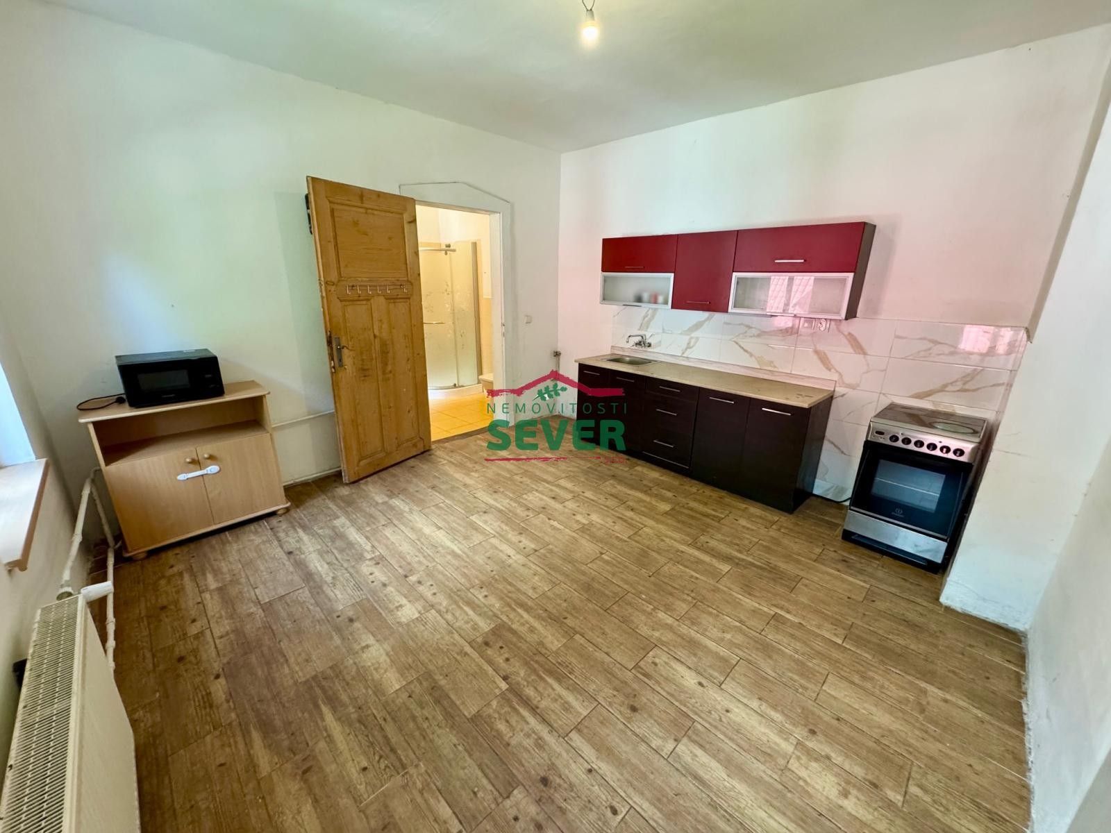 Prodej nemovitosti 450 m² - foto 18