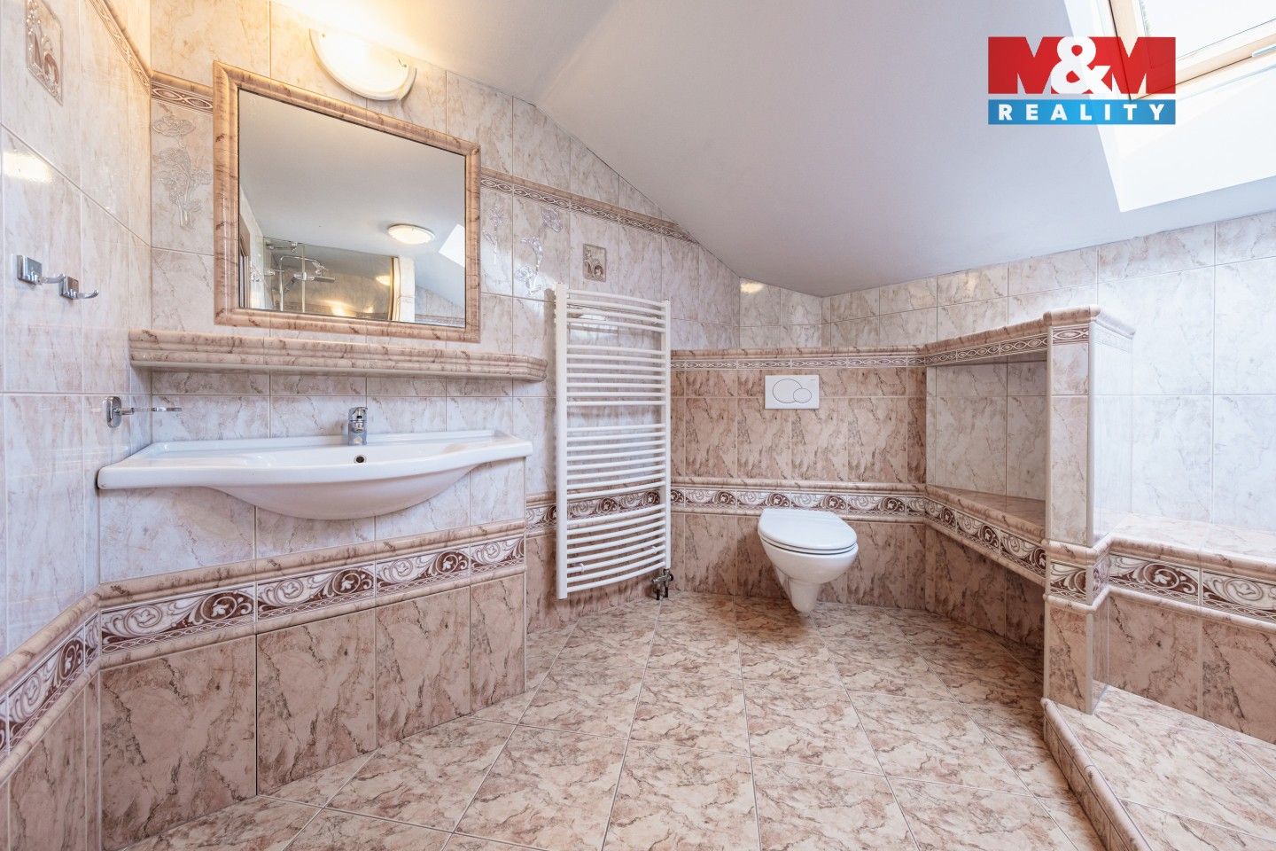 Prodej domu 370 m² - foto 24