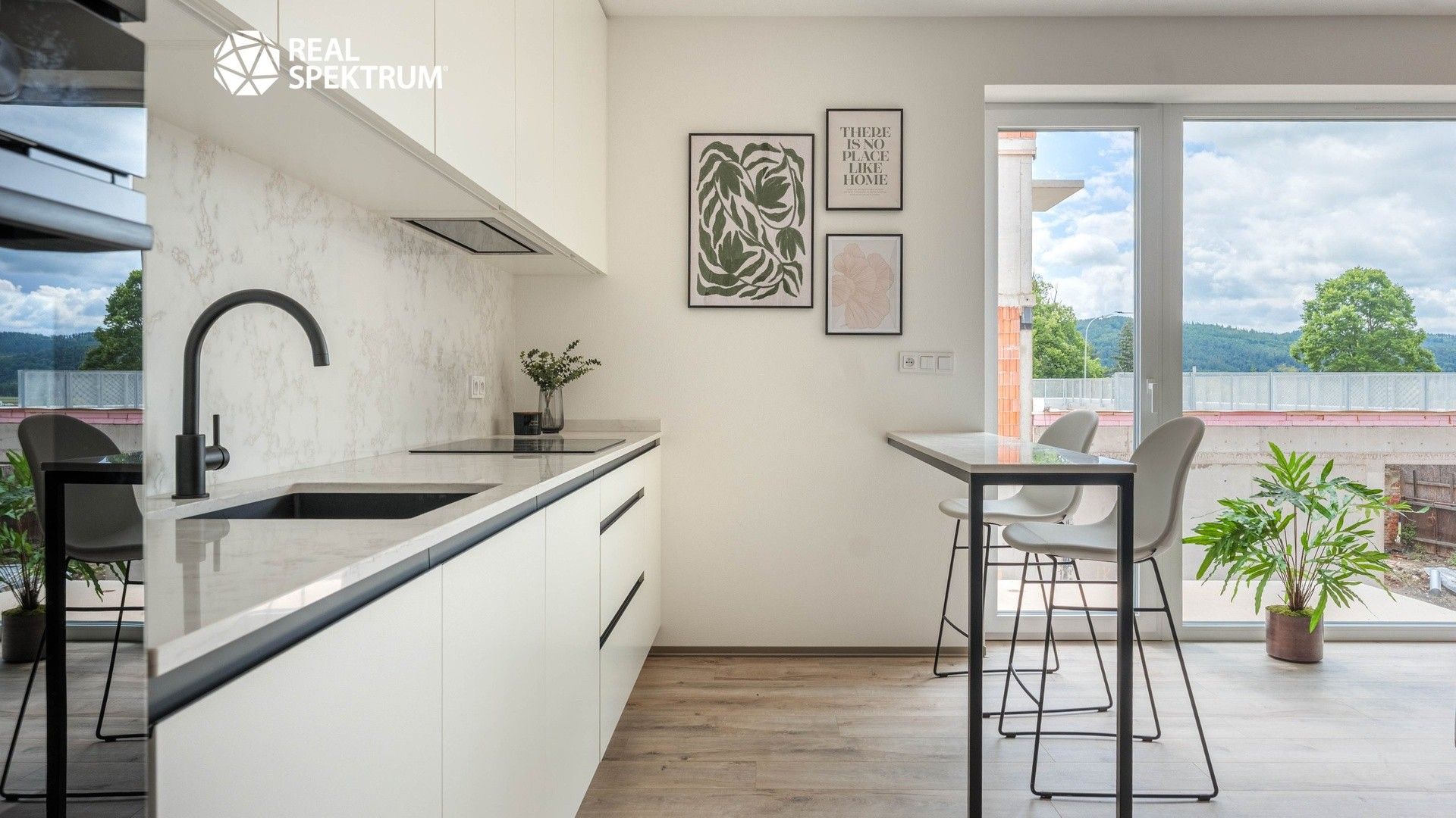 Prodej bytu 1+kk 43 m² - foto 3